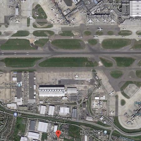 Heathrow Ensuite Rooms- Auto Check In London Exterior foto