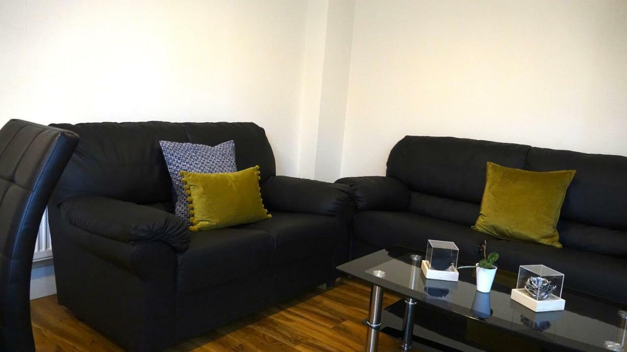 Heathrow Ensuite Rooms- Auto Check In London Exterior foto